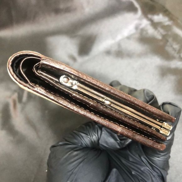 BURBERRY Nova Check Compact Dark Brown Leather and Canvas Kisslock Wallet - Picture 6 of 17